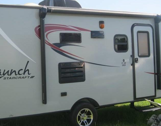 2015 Starcraft Launch 17SB Hybrid Travel Trailer