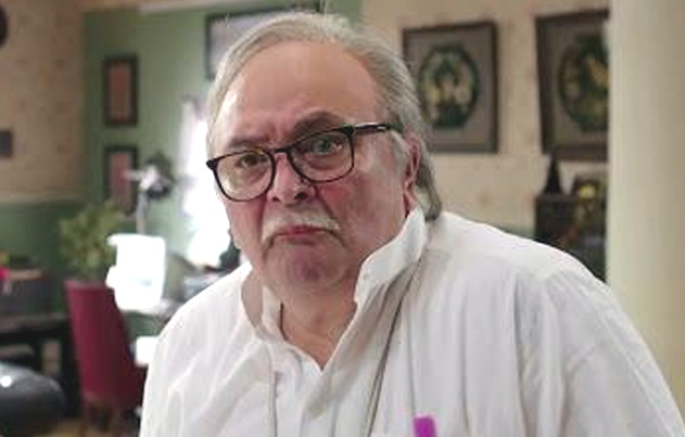 /media/k2/galleries/65310/102-Not-Out-Movie-Stills-05