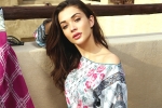 Amy Jackson news, Amy Jackson, amy jackson relieved from 2 0, Amy jackson latest