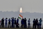 ISRO 104 satellites launch, 104 Satellites launched by ISRO, isro sets new record in the world of space mission, Pm congratulates