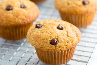 Chocolate Chips and Mango Muffins Recipe