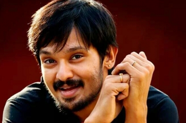 Actor Nakkhul Duped by Flipkart After Receiving Fake iPhone XS Max Actor Nakkhul Duped by Flipkart After Receiving Fake iPhone XS Max