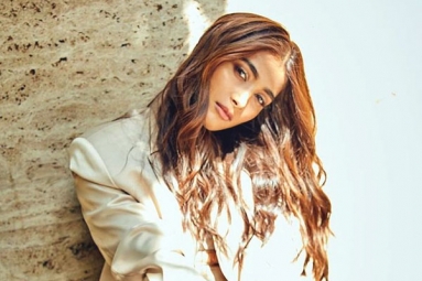 Pooja Hegde left in deep shock Pooja Hegde left in deep shock