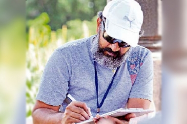 SS Rajamouli Shifts Focus On Mahesh Babu's Film?