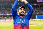 Dinesh Karthik runs, RCB, dinesh karthik turns emotional on his ipl retirement, Royal challengers bengaluru