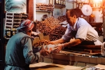 can we eat dates during fast, iftar, health benefits of eating dates during ramadan, Iftar