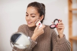 Rainy season makeup India, Monsoon Makeup for women, makeup tips for the rainy season in india, Top tips