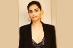 Sonam Kapoor news, Sonam Kapoor updates, sonam flaunts off her curves, Cleavage